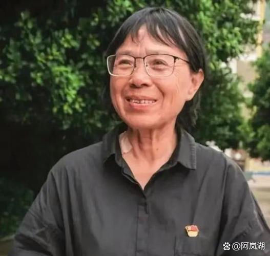新澳今天晚上9点30分358期-百度和张桂梅将第15次送考与张桂梅连续11年送考从未缺席